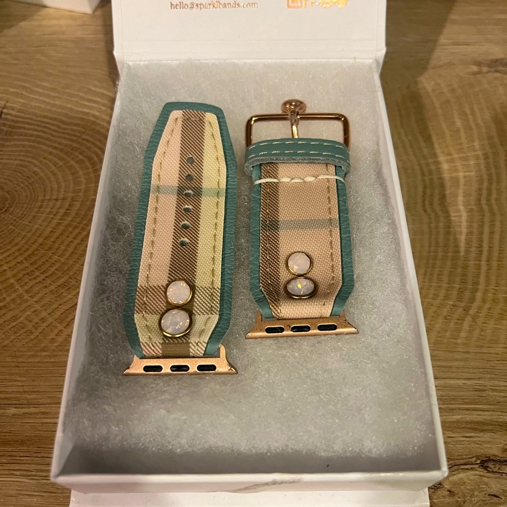 Spark’l Burberry Band